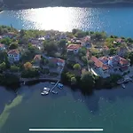 Sea House Koukouleika Milina