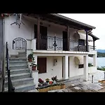 Casa vacanze Sea House Koukouleika Milína