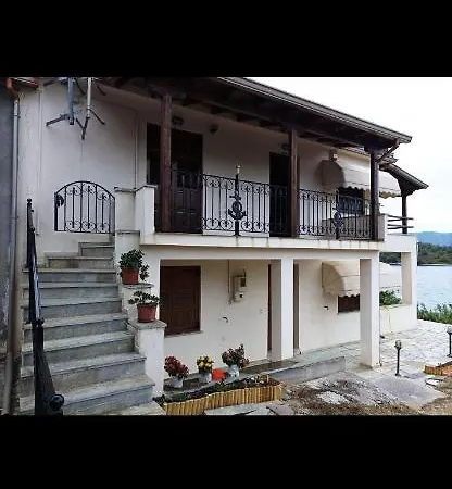 Dom wakacyjny Sea House Koukouleika Milina